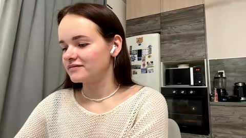 Maja online show from 10, 10, 2025