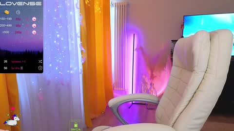 Alena online show from 4, 1, 2025