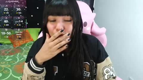 Snapshot of maron_baez chatting on 29, 11, 2025 maron online show from 29, 11, 2025