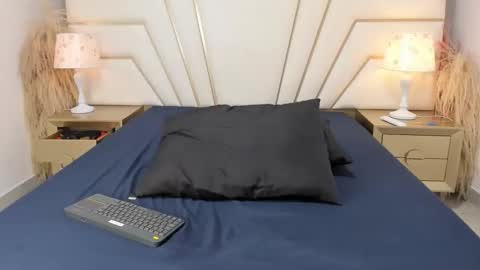 Snapshot of maroxcute chatting on 25, 11, 2025 maroxcute online show from 25, 11, 2025