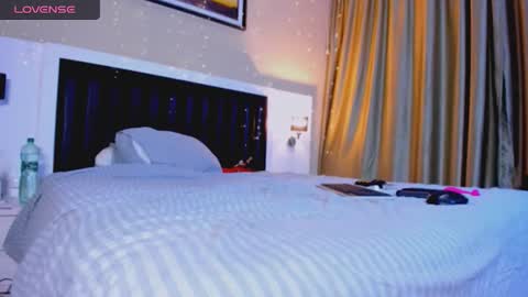 Mari online show from 14, 12, 2025