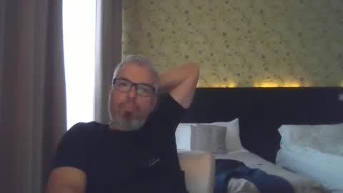 Snapshot of marriedcock1980 chatting on 10, 9, 2025 marriedcock1980 online show from 10, 9, 2025