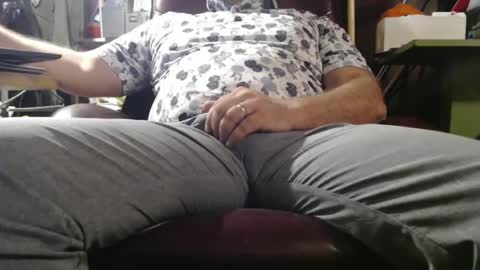 only fans marrieddad19751975 online show from 15, 9, 2025