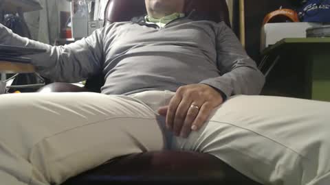 only fans marrieddad19751975 online show from 22, 9, 2025