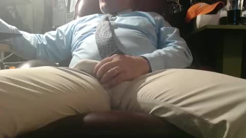 only fans marrieddad19751975 online show from 6, 11, 2025