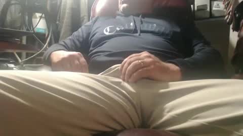 only fans marrieddad19751975 online show from 1, 3, 2026