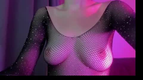 Snapshot of marryloveen chatting on 3, 10, 2025 marryloveen online show from 3, 10, 2025