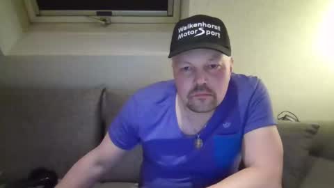 Snapshot of mars0481 chatting on 19, 2, 2025 mars0481 online show from 19, 2, 2025