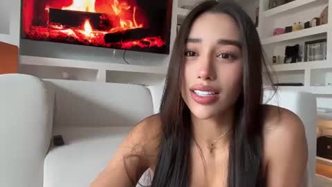     online show from 13, 7, 2026