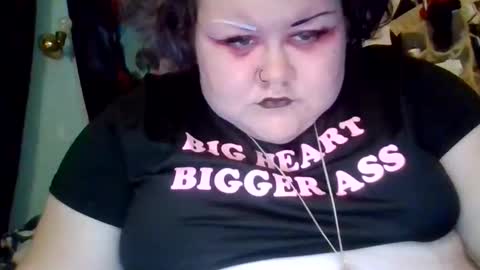 Snapshot of marshallmarx517 chatting on 28, 10, 2025 marshallmarx517 online show from 28, 10, 2025