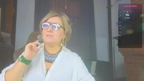 marta_wils online show from 20, 11, 2025