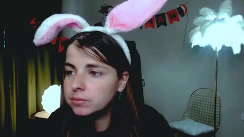 Snapshot of martaedams chatting on 22, 10, 2025 martaedams online show from 22, 10, 2025