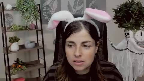 Snapshot of martaedams chatting on 6, 11, 2025 martaedams online show from 6, 11, 2025