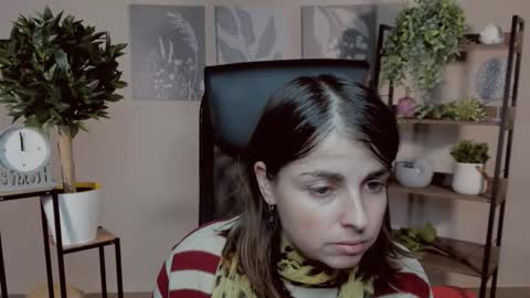 Snapshot of martaedams chatting on 26, 11, 2025 martaedams online show from 26, 11, 2025