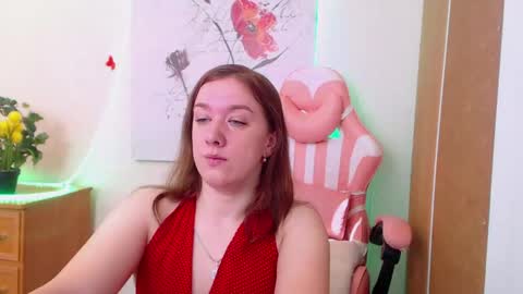 Snapshot of marthasimons chatting on 8, 5, 2026 Martha online show from 8, 5, 2026