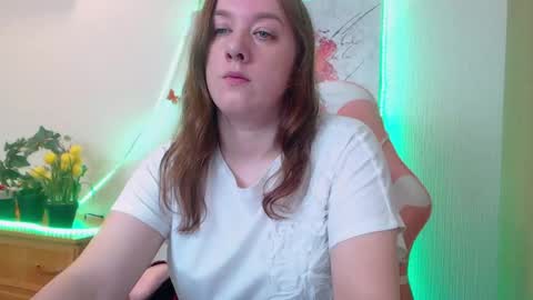 Snapshot of marthasimons chatting on 13, 5, 2026 Martha online show from 13, 5, 2026