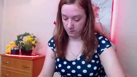 Snapshot of marthasimons chatting on 19, 5, 2026 Martha online show from 19, 5, 2026