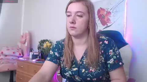 Snapshot of marthasimons chatting on 13, 7, 2026 Martha online show from 13, 7, 2026