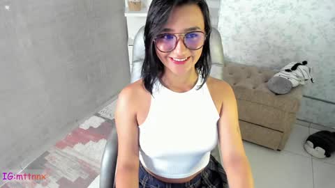 Snapshot of martiiinaa_ chatting on 2, 2, 2025 Martina online show from 2, 2, 2025