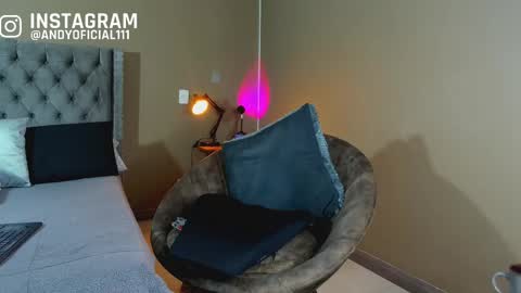 Snapshot of martin_colby05 chatting on 3, 10, 2025 ONLYFANS Sotoandres modelo independiente online show from 3, 10, 2025