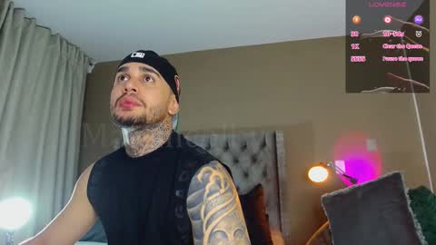 Snapshot of martin_colby05 chatting on 29, 10, 2025 ONLYFANS Sotoandres modelo independiente online show from 29, 10, 2025