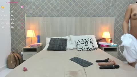 Snapshot of martina_ayala chatting on 17, 5, 2026 Martina online show from 17, 5, 2026
