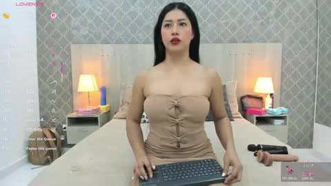 Snapshot of martina_ayala chatting on 25, 5, 2026 Martina online show from 25, 5, 2026