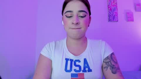 Snapshot of martina_connor1 chatting on 28, 5, 2026 C A R O L I N A online show from 28, 5, 2026