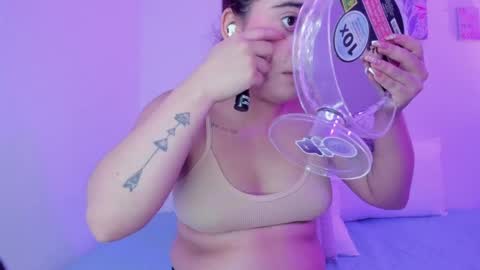 Snapshot of martina_connor1 chatting on 5, 6, 2026 C A R O L I N A online show from 5, 6, 2026