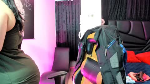   MARTINA   online show from 5, 2, 2025