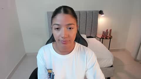 Snapshot of martina_monst chatting on 22, 10, 2025 martina Monst online show from 22, 10, 2025