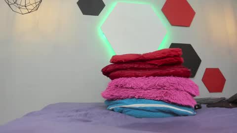 Martina online show from 1, 1, 2025