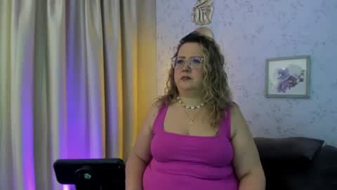Martina Caicedo online show from 27, 6, 2026