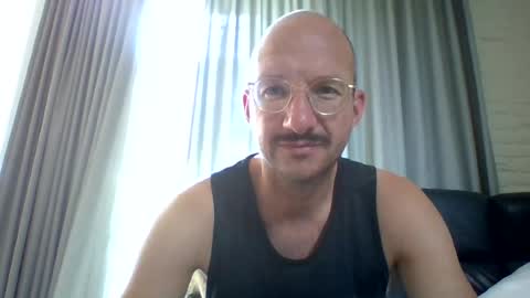 Snapshot of martinadam18 chatting on 23, 6, 2026 martinadam18 online show from 23, 6, 2026