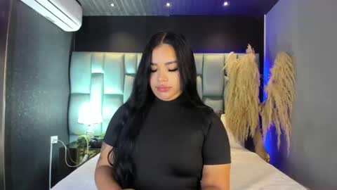 Snapshot of martinagarcia__ chatting on 15, 6, 2026 Martina Garcia online show from 15, 6, 2026