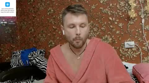 martinbrux online show from 12, 10, 2025