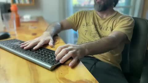 Snapshot of martincito22xl chatting on 4, 1, 2025 Martincito online show from 4, 1, 2025