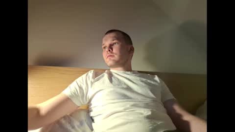 Snapshot of martinez36133 chatting on 8, 2, 2025 martinez36133 online show from 8, 2, 2025