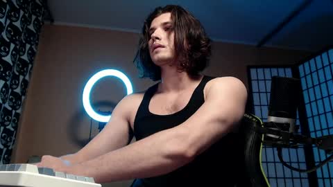 Snapshot of martinlutar420 chatting on 22, 5, 2026 Daddy Marty online show from 22, 5, 2026