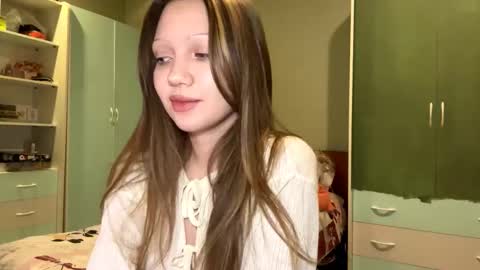 Snapshot of martinwion chatting on 27, 9, 2025 Emily online show from 27, 9, 2025