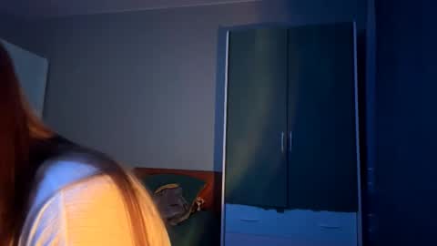 Snapshot of martinwion chatting on 13, 10, 2025 Emily online show from 13, 10, 2025