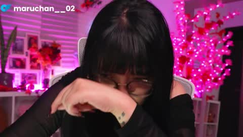 Snapshot of maru_chan_ chatting on 22, 10, 2025 INSTAGRAM Maruchan 02 online show from 22, 10, 2025