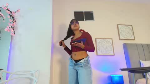 Snapshot of mary_cute9 chatting on 28, 2, 2026 mary_cute9 online show from 28, 2, 2026