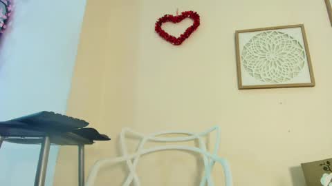 Snapshot of mary_cute9 chatting on 11, 4, 2026 mary_cute9 online show from 11, 4, 2026
