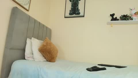 Snapshot of mary_cute9 chatting on 9, 6, 2026 mary_cute9 online show from 9, 6, 2026