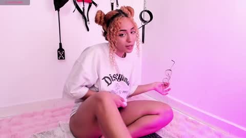 Mary Jane  online show from 3, 2, 2025