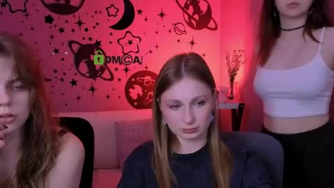 Snapshot of mary_meow_hot chatting on 27, 4, 2026 Mary online show from 27, 4, 2026