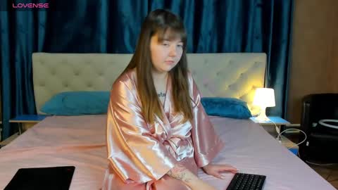 mary_stevenss online show from 8, 1, 2025