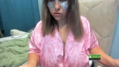 Snapshot of mary_touch chatting on 2, 11, 2025 mary_touch online show from 2, 11, 2025