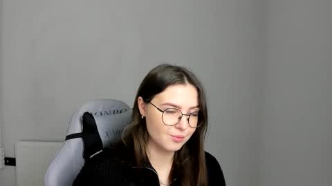 Alice online show from 25, 4, 2026